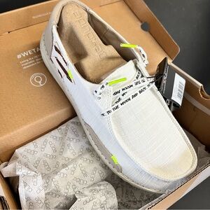 Hey Dude Wendy Star White Size 9 NWT
